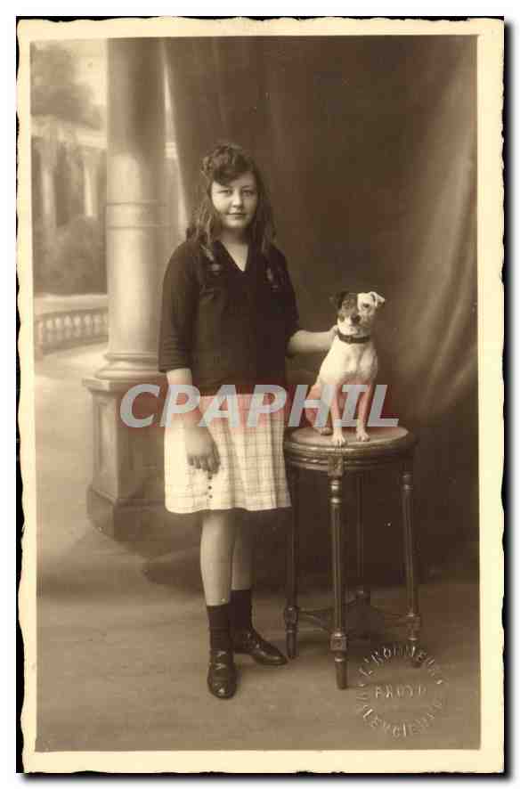 CARTE PHOTO Enfant Chien