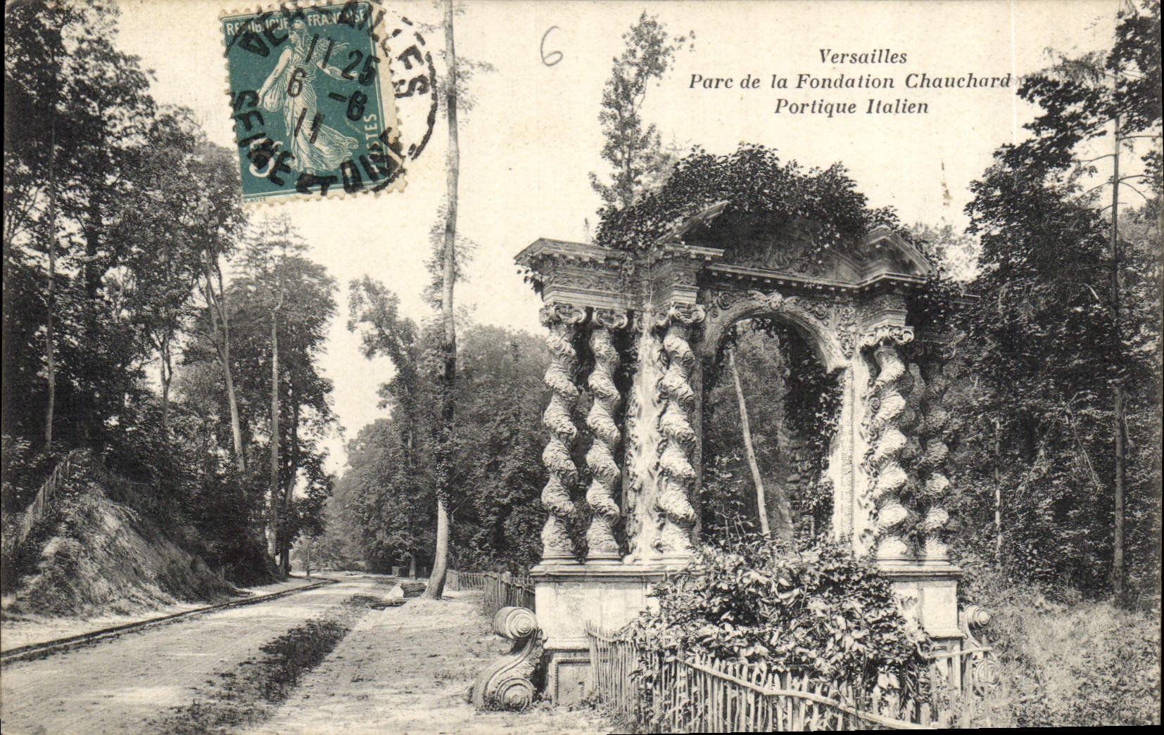 CPA Versailles Parc de la Fondation Chauchard Portique Italien 