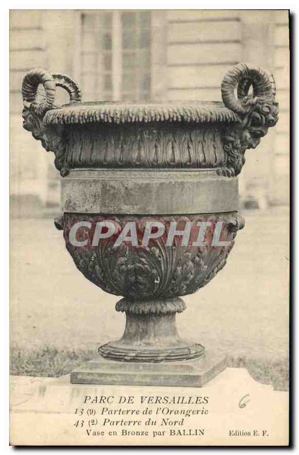 CPA Parc de Versailles Parterre de l'Orangerie Parterre du Nord Vase en bronze par Ballin 
