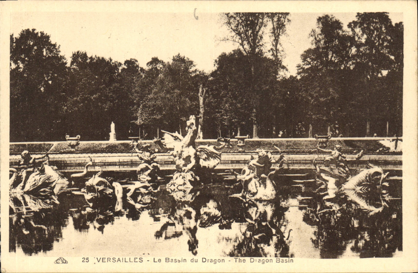 CPA Versailles le Bassin du Dragon 