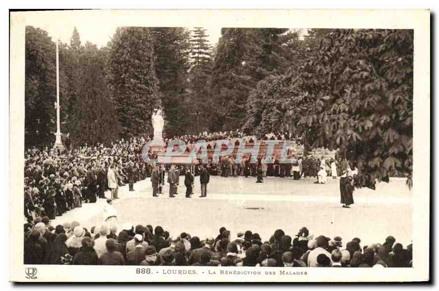 CPA Lourdes la Benediction des Malades 