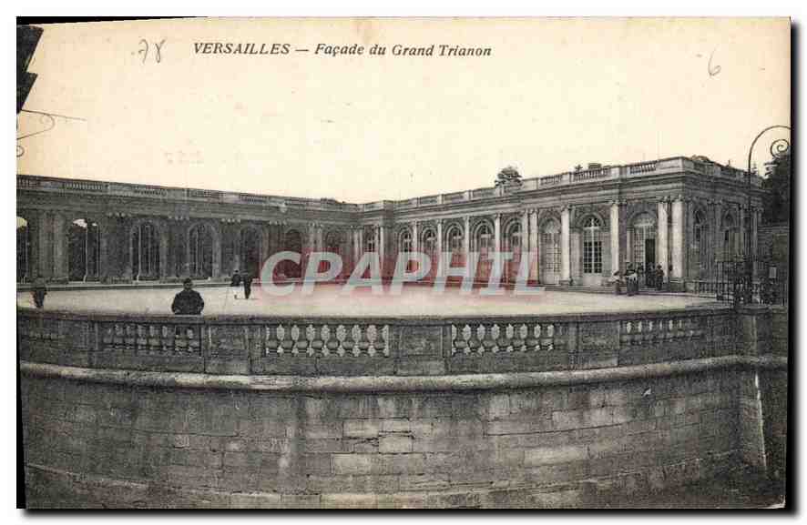 CPA Versailles Facade du Grand Trianon 