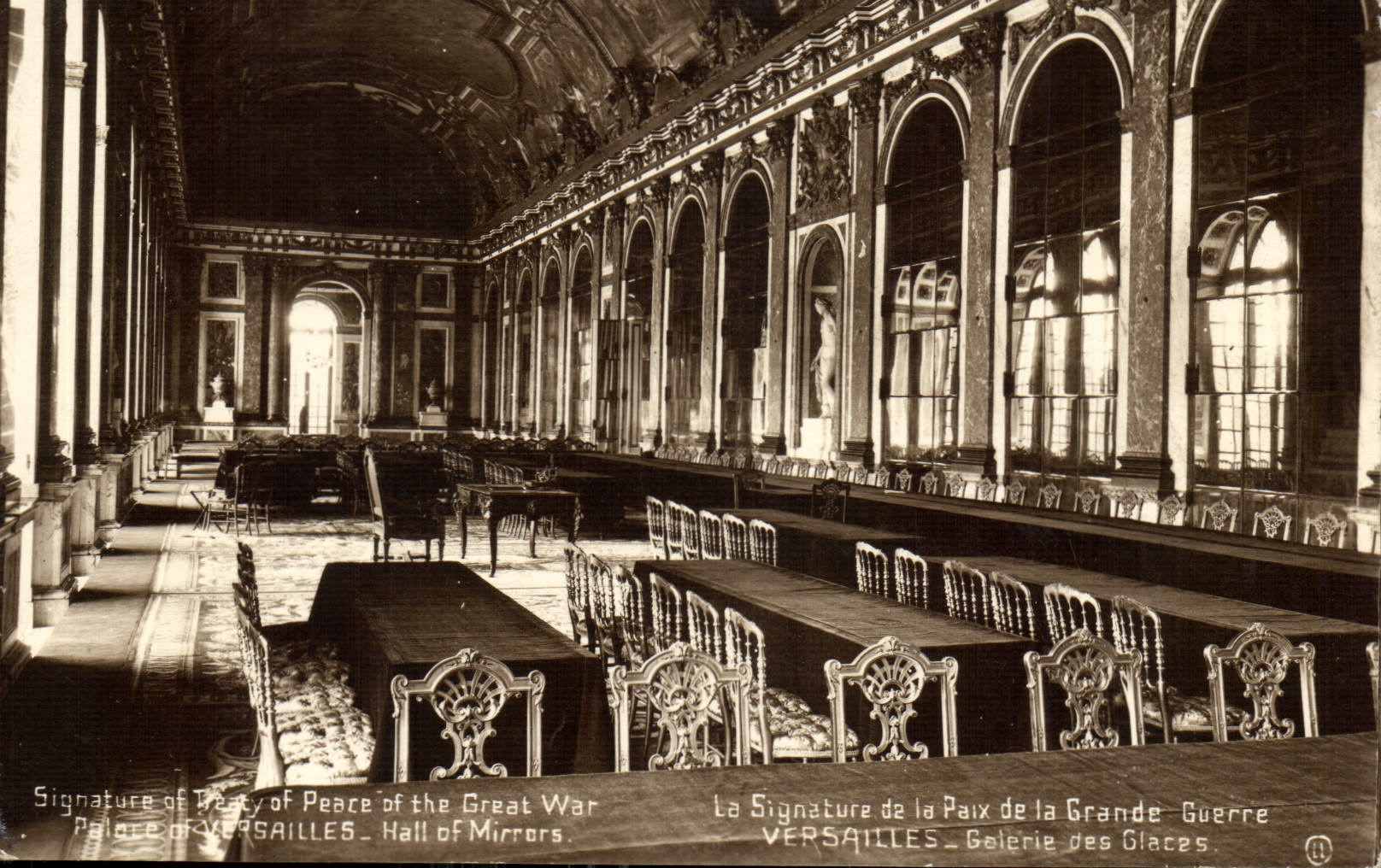 CPA La Signature de la Paix de la Grande Guerre Versailles Galerie des glaces 