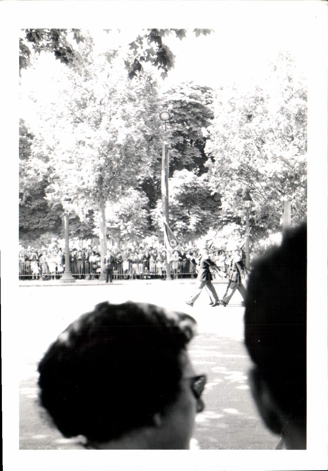 Photo Militaires Defile Militaria