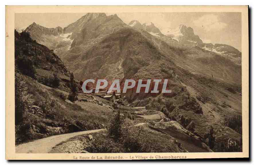 CPA La route de la Berarde le Village de Champhorens 