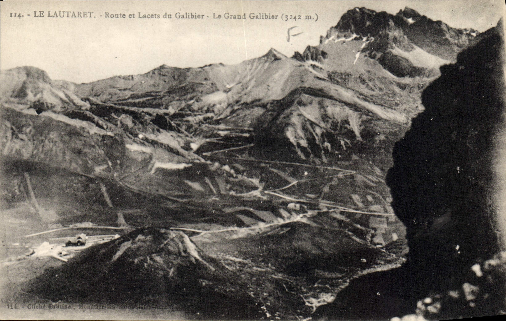 Le Lautaret - Route et Lacets du Galibier - Le Grand Galibier (3242 m.) - Glitché Bruise, Monarder-les-Bains, France