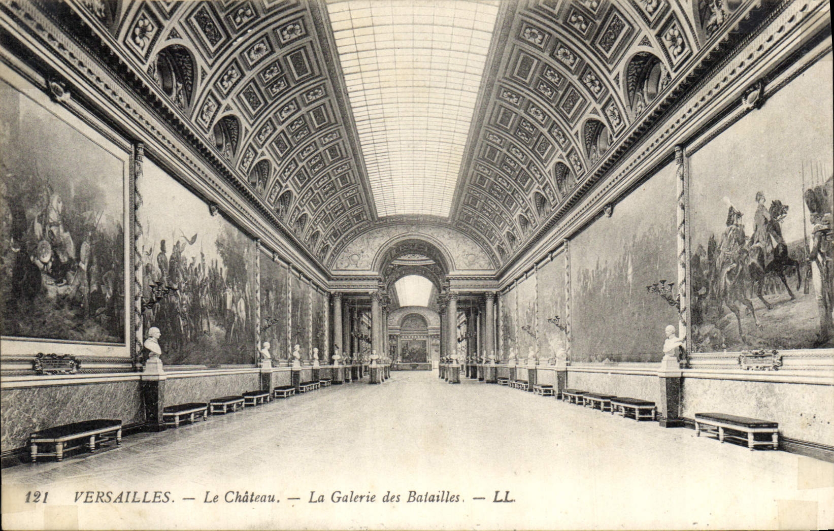 Versailles — Le Château — La Galerie des Batailles — LL. — n° 121