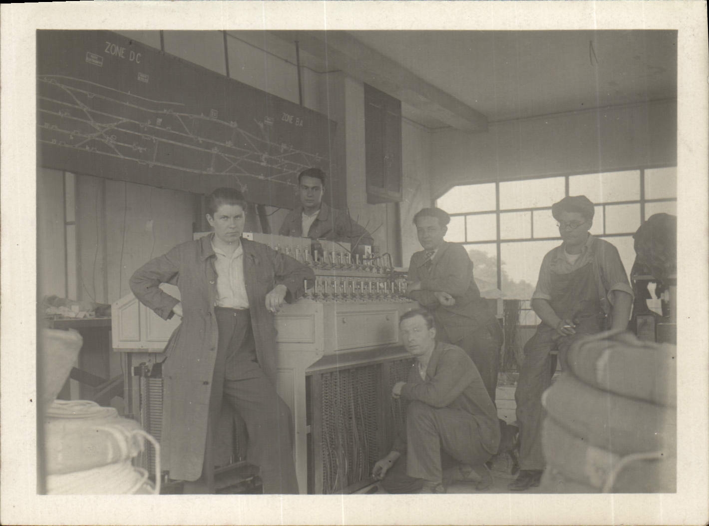 Photo Hommes au bistrot