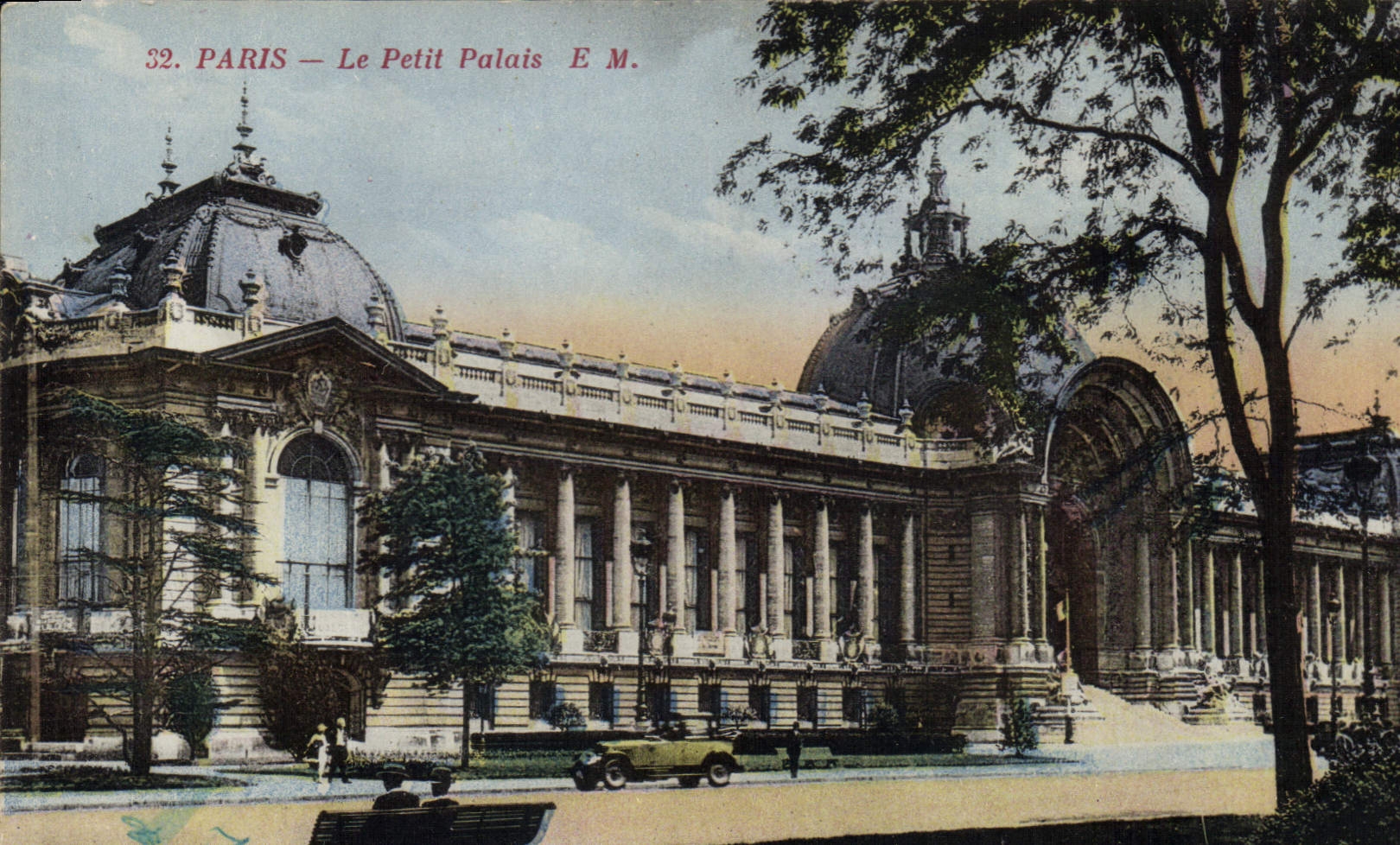 CPA Paris le Petit palais 