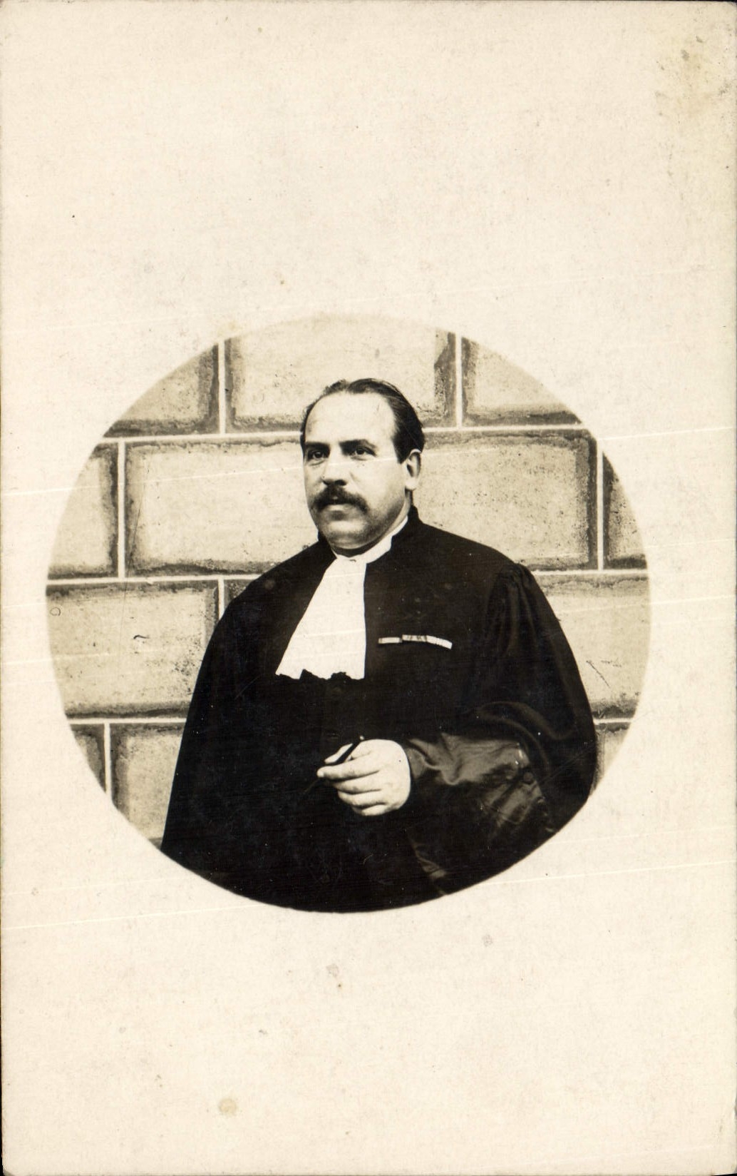 Portrait d'un avocat — éditeur inconnu, n° de série non visible