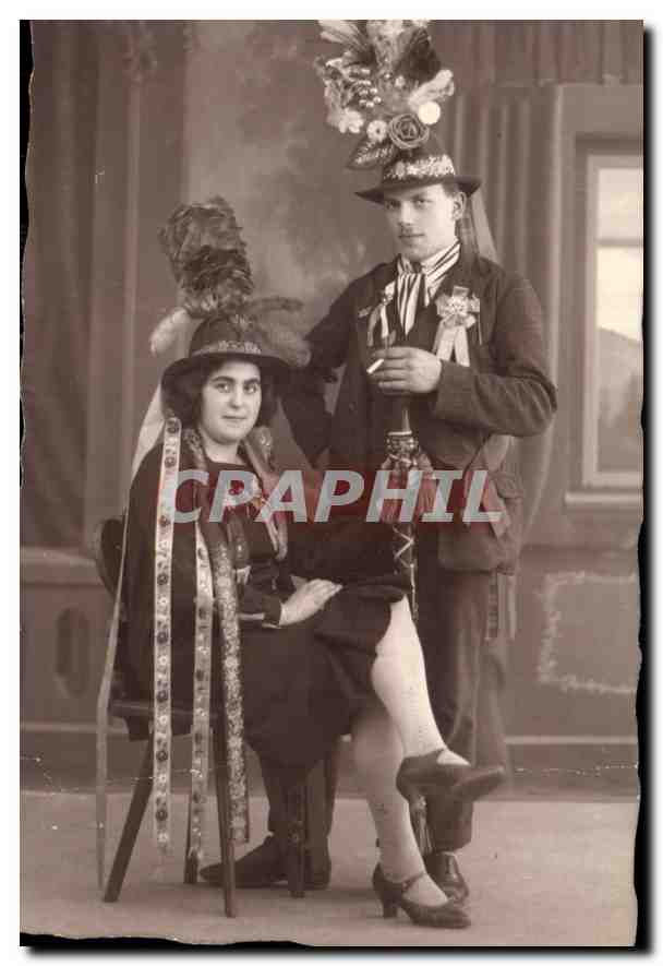 CARTE PHOTO Femme Folklore