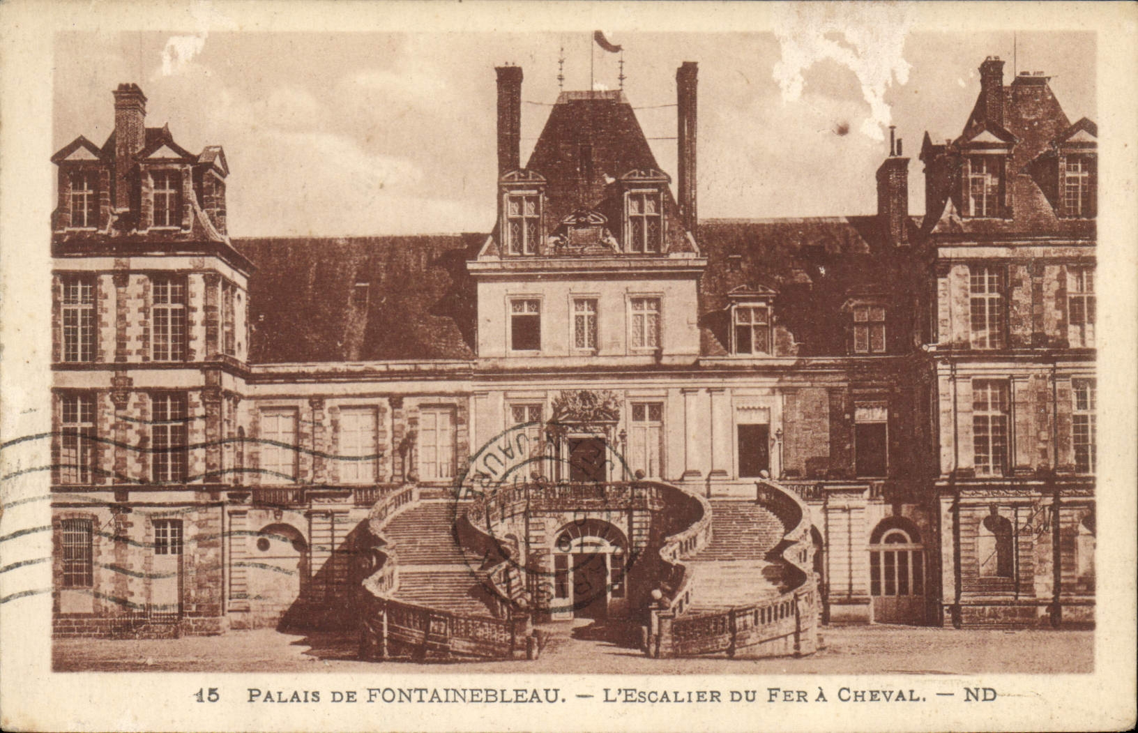Palast von Fontainebleau — Die Eisenpferdestiege — ND