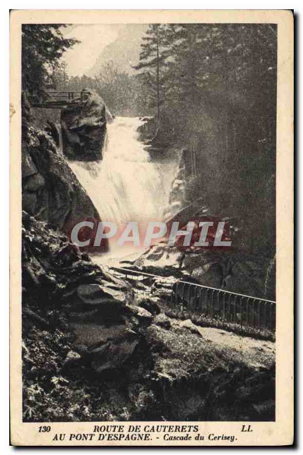 CPA Route de Cauterets au Pont d'Espagne Cascade du Cerisey 