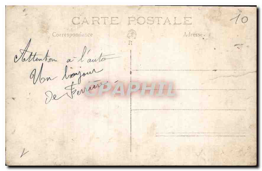 CPA Femmes Automobile — Verso