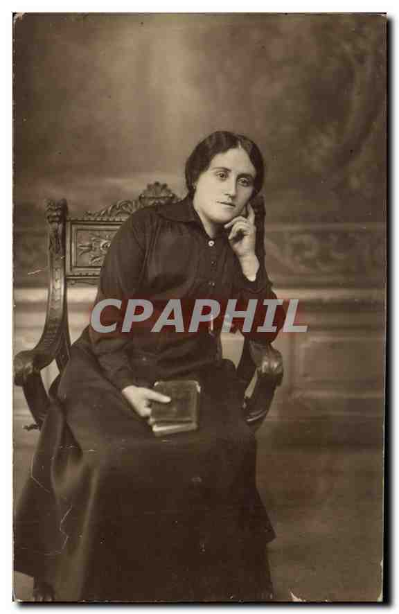 CARTE PHOTO Femme Paris