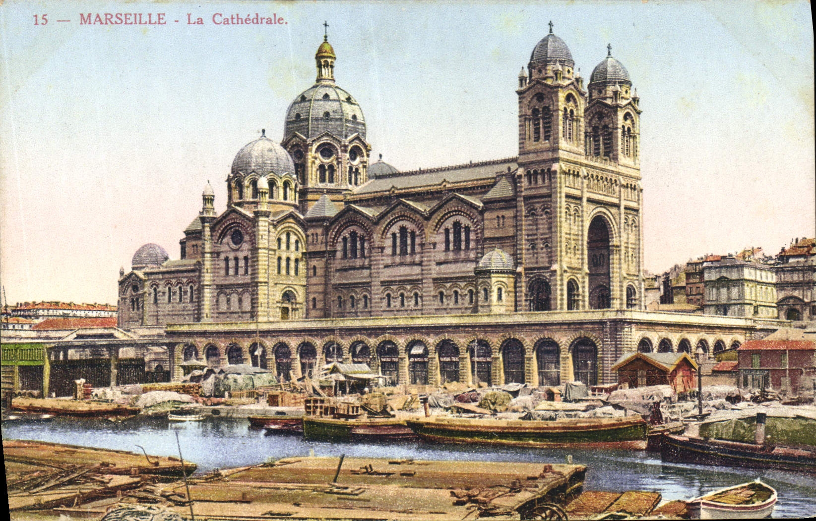 CPA Marseille La Cathedrale 