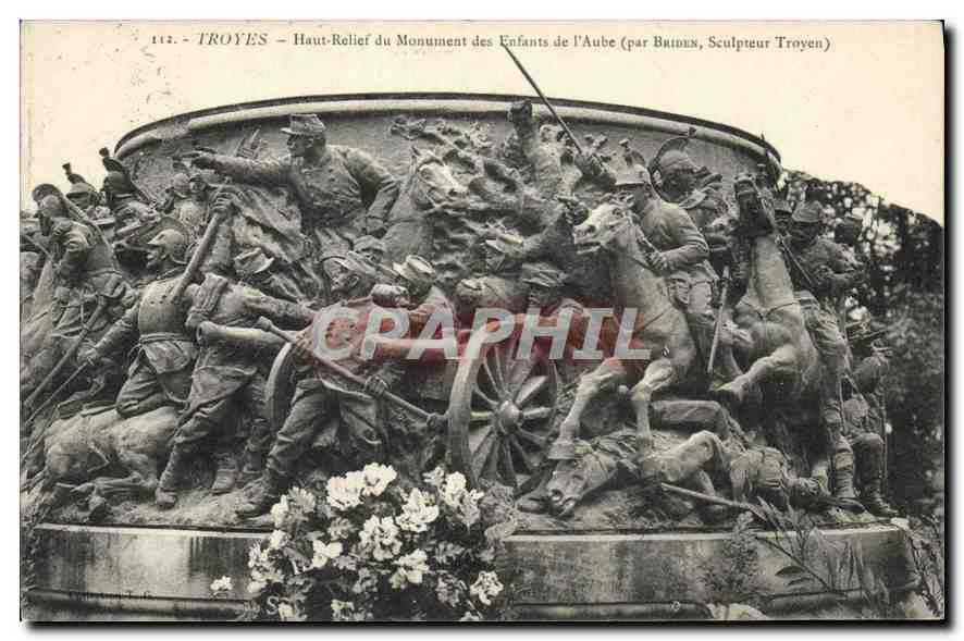 Troyes — Haut-Relief du Monument des Enfants de l'Aube (par Baiden, Sculpteur Troyen)