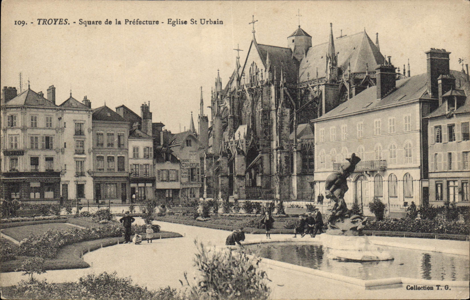Troyes - Square de la Préfecture - Église St Urbain