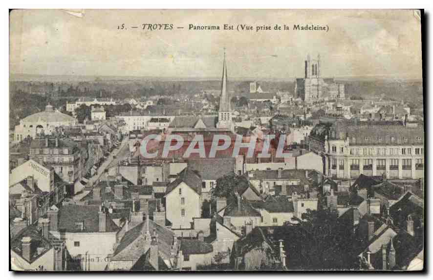 CPA Troyes Panorama Est Vue prise de la Madeleine