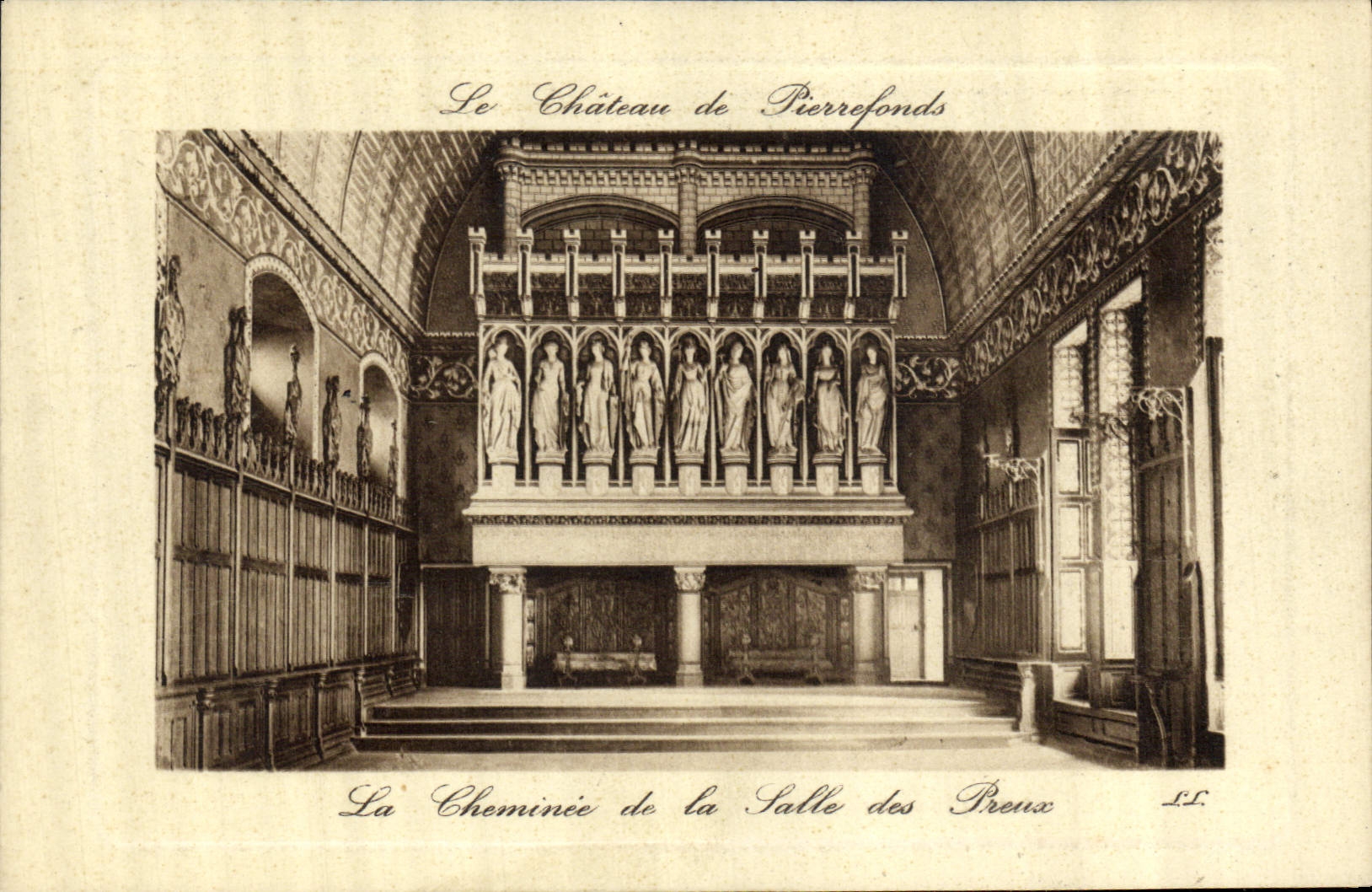 Le Château de Pierrefonds — La Cheminée de la Salle des Prêux — L.L.