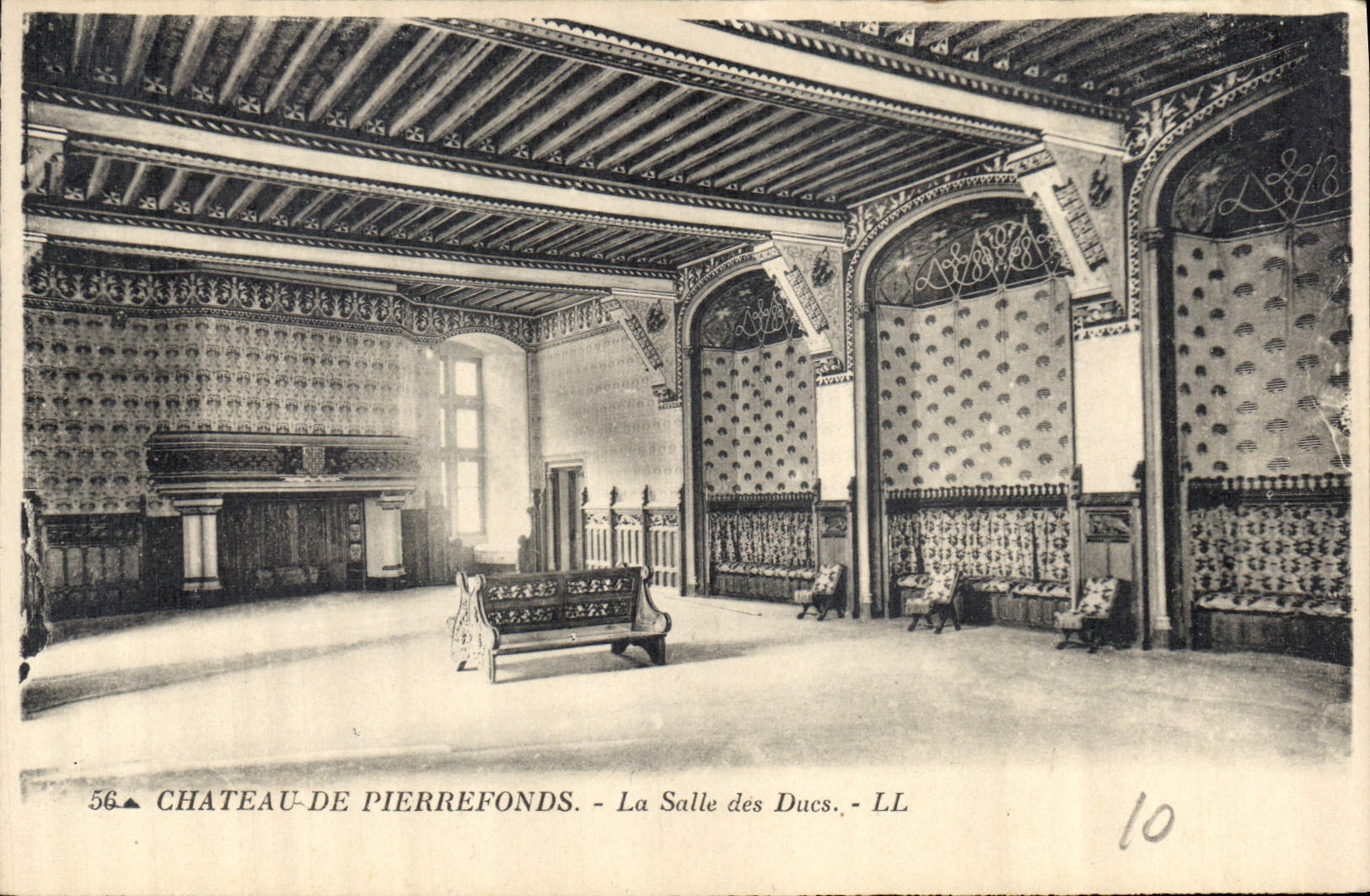Château de Pierrefonds — La Salle des Ducs — LL