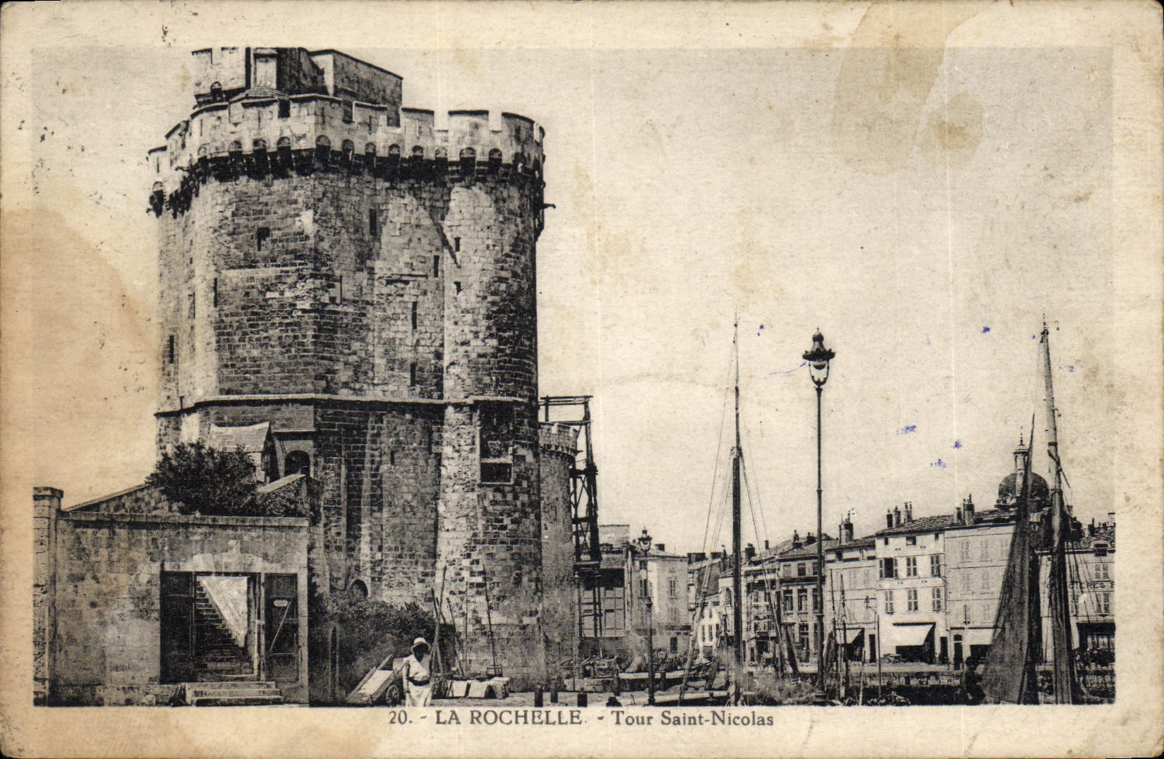 CPA La Rochelle Tour Saint Nicolas 