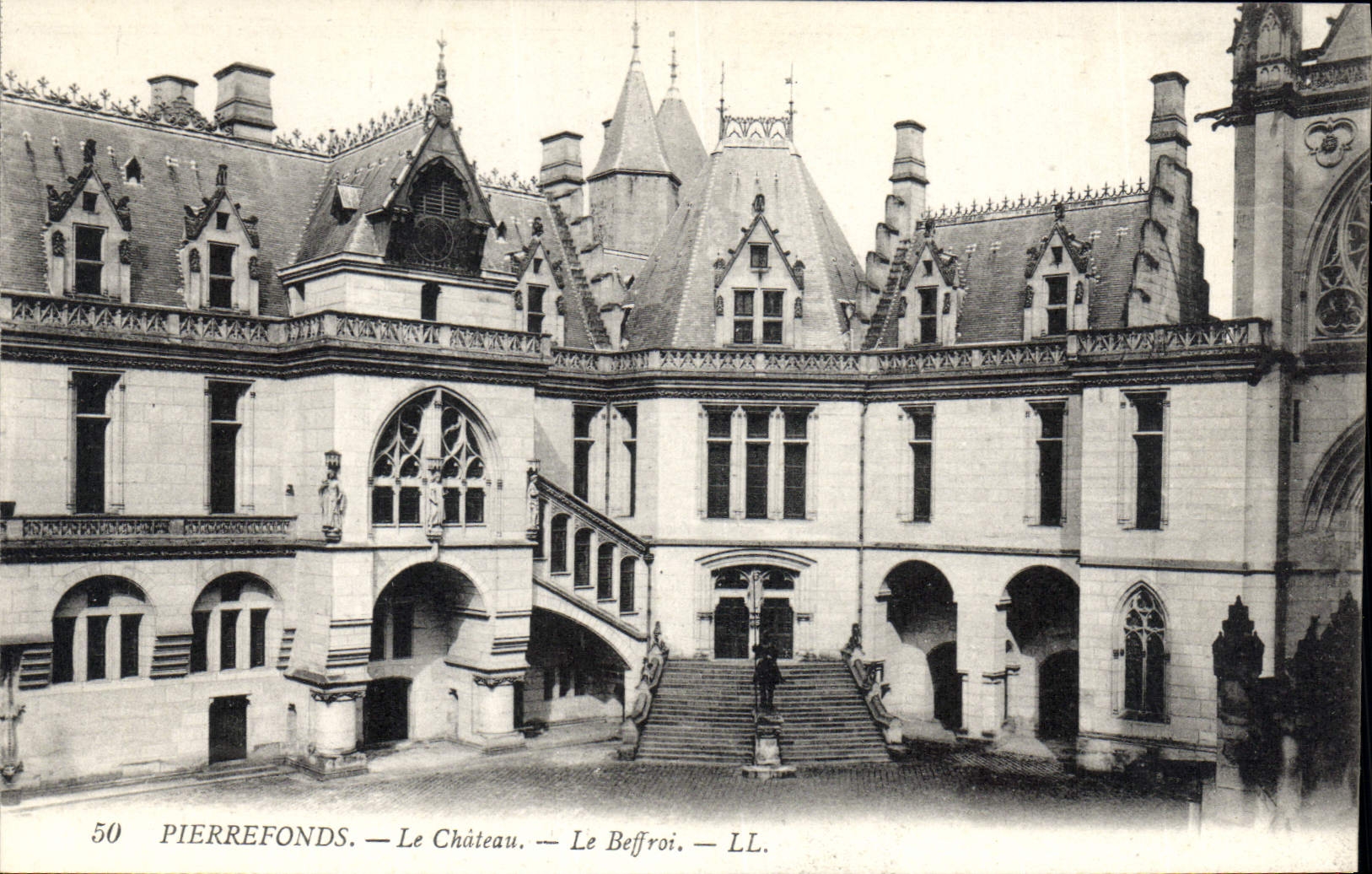 Pierrefonds — Le Château — Le Beffroi — LL. — N° 50