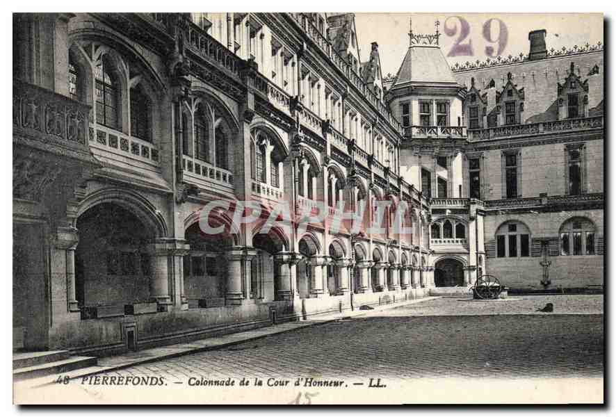 PierreFonds — Colonnade de la Cour d'Honneur — LL.