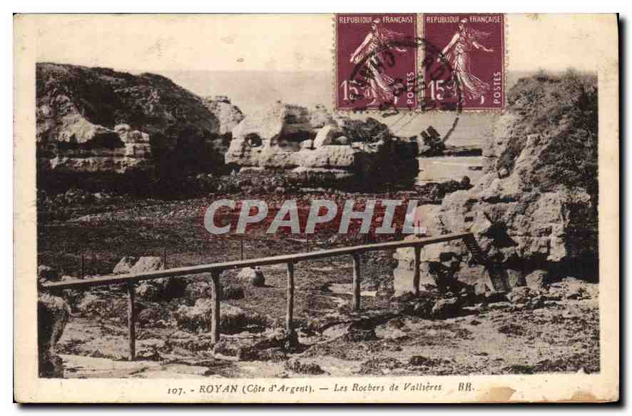 CPA Royan Cote d'Argent Les Rochers de Vallieres 