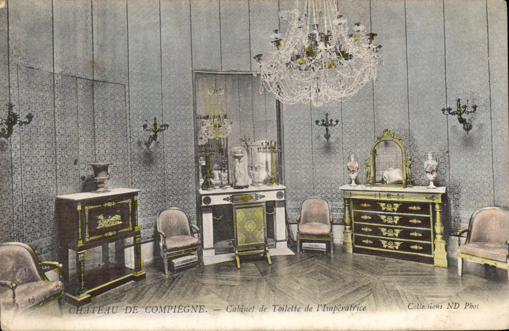 Château de Compiègne — Cabinet de Toilette de l'Impératrice — Collections ND Phot