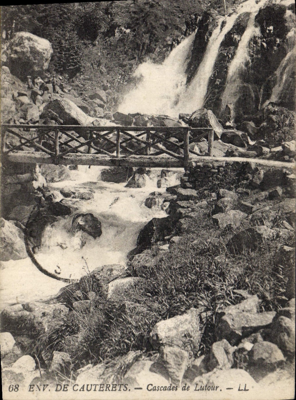 Env. de Cauterets — Cascades de Lutour — LL