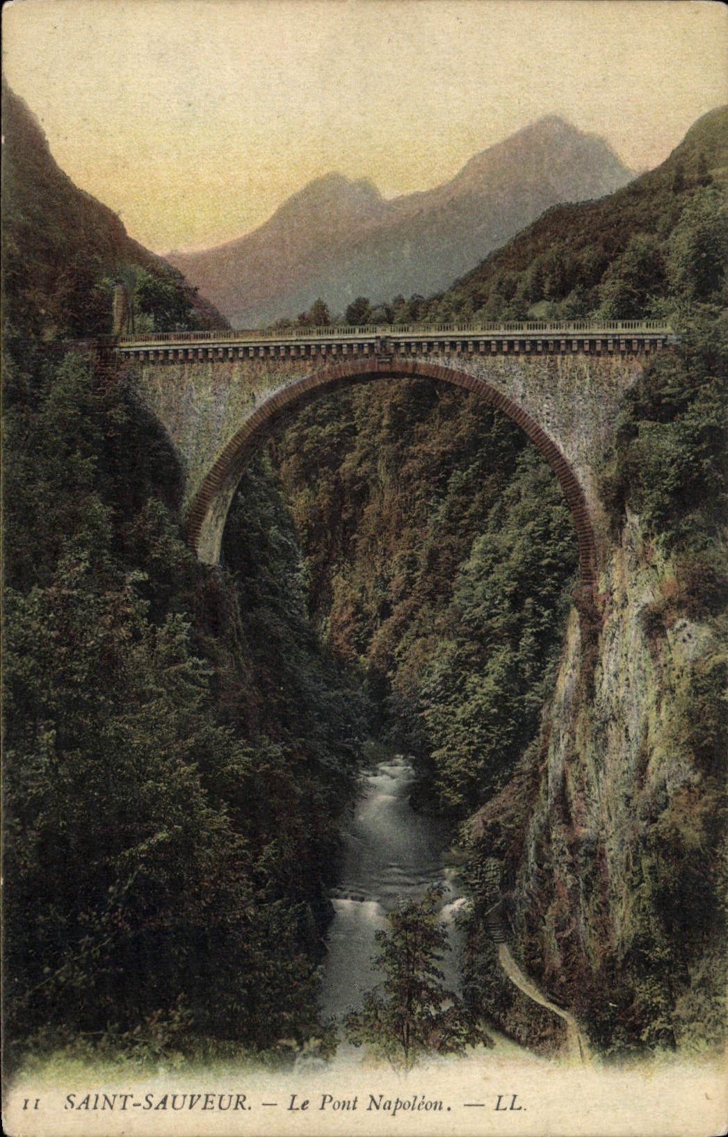 Saint-Sauveur — Le Pont Napoléon — LL