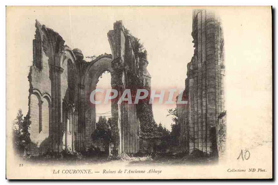 CPA La Couronne Ruines de l'Ancienne Abbaye 