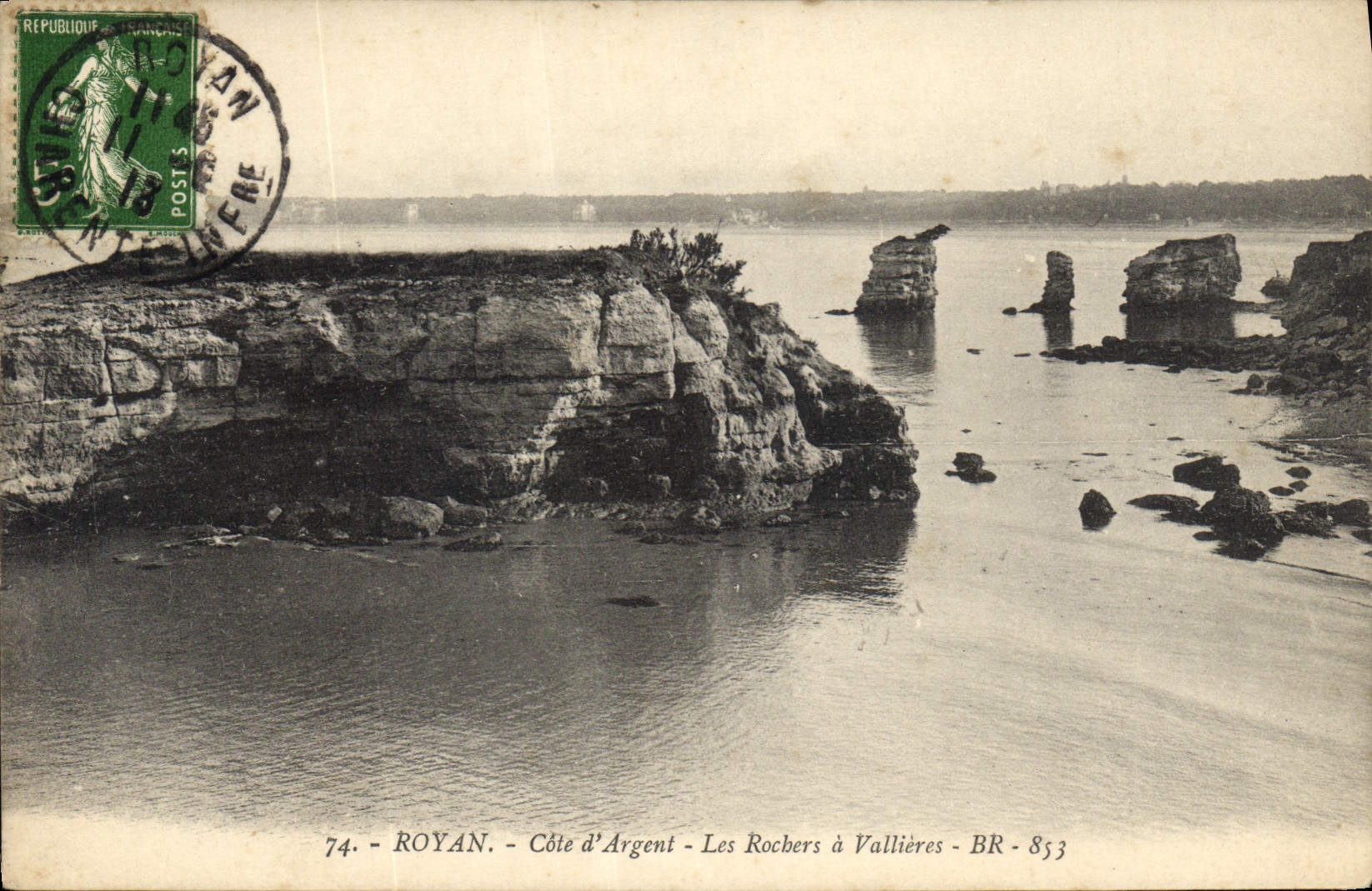 CPA Royan Cote d'Argent Les Rochers a Vallieres 