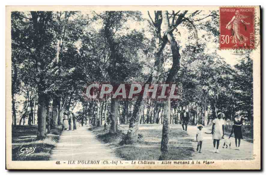 CPA Ile d'Oleron Ch Inf Le Chateau Allee menant a la Plage 