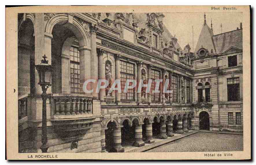 CPA La Rochelle Hotel de Ville 