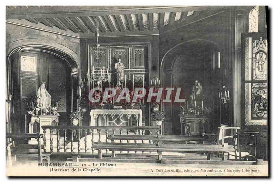 CPA Mirambeau Le Chateau Interieur de le Chapelle 