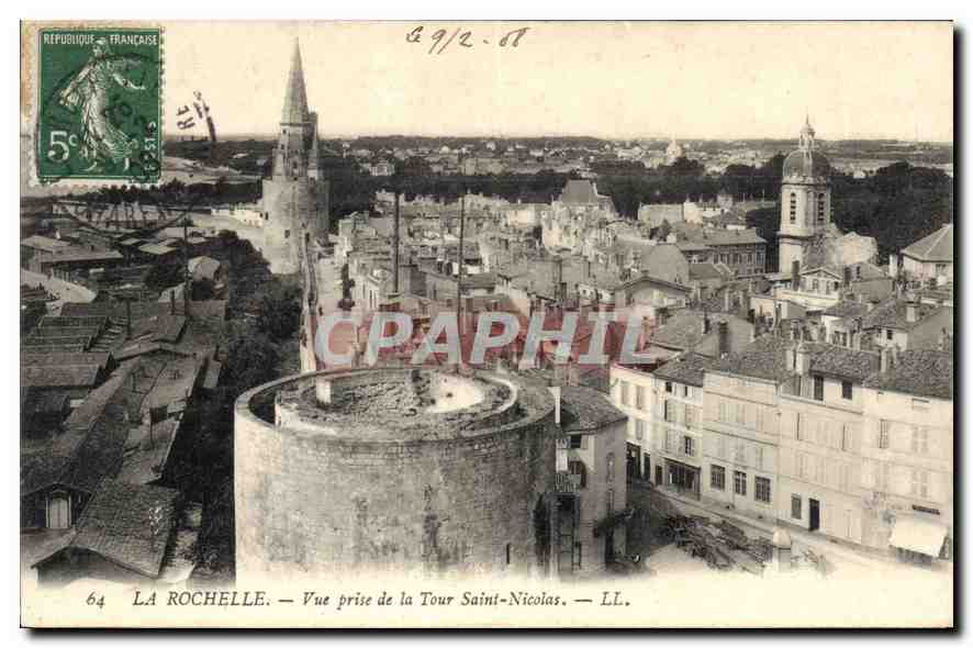 CPA La Rochelle Vue prise de la Tour Saint Nicolas 