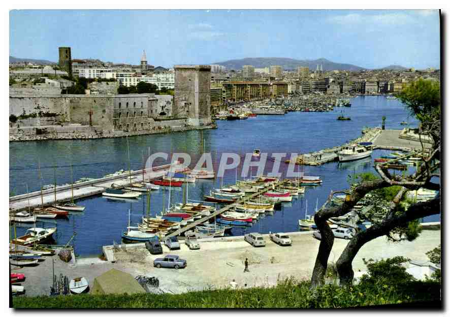 CPM Marseille Entree du Port et Fort St Jean 