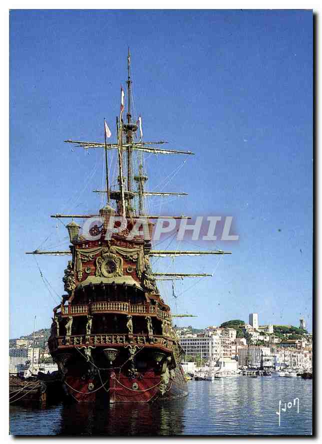 CPM Cannes Alpes Maritimes Galion dans le Port Bateau