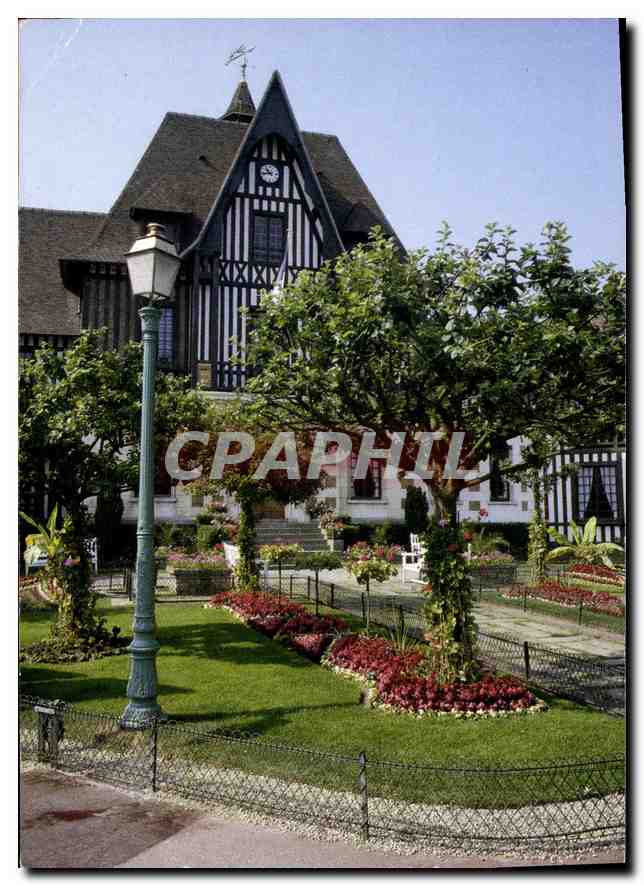 Deauville — Station balnéaire de réputation mondiale — Éditions Dubray, n° 821/14