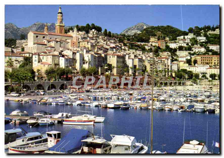 CPM Menton Un coin du port et le vieille ville 