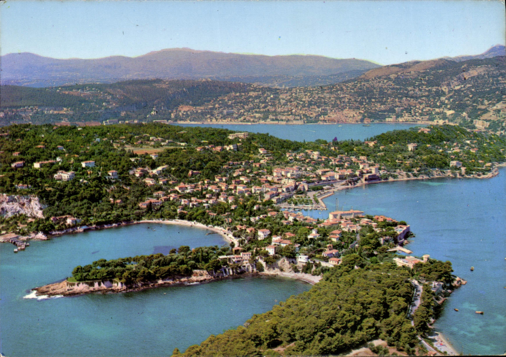 CPM Au Soleil de la Cote d'Azur Cap Ferrat Vue aerienne du Cap Ferrat 