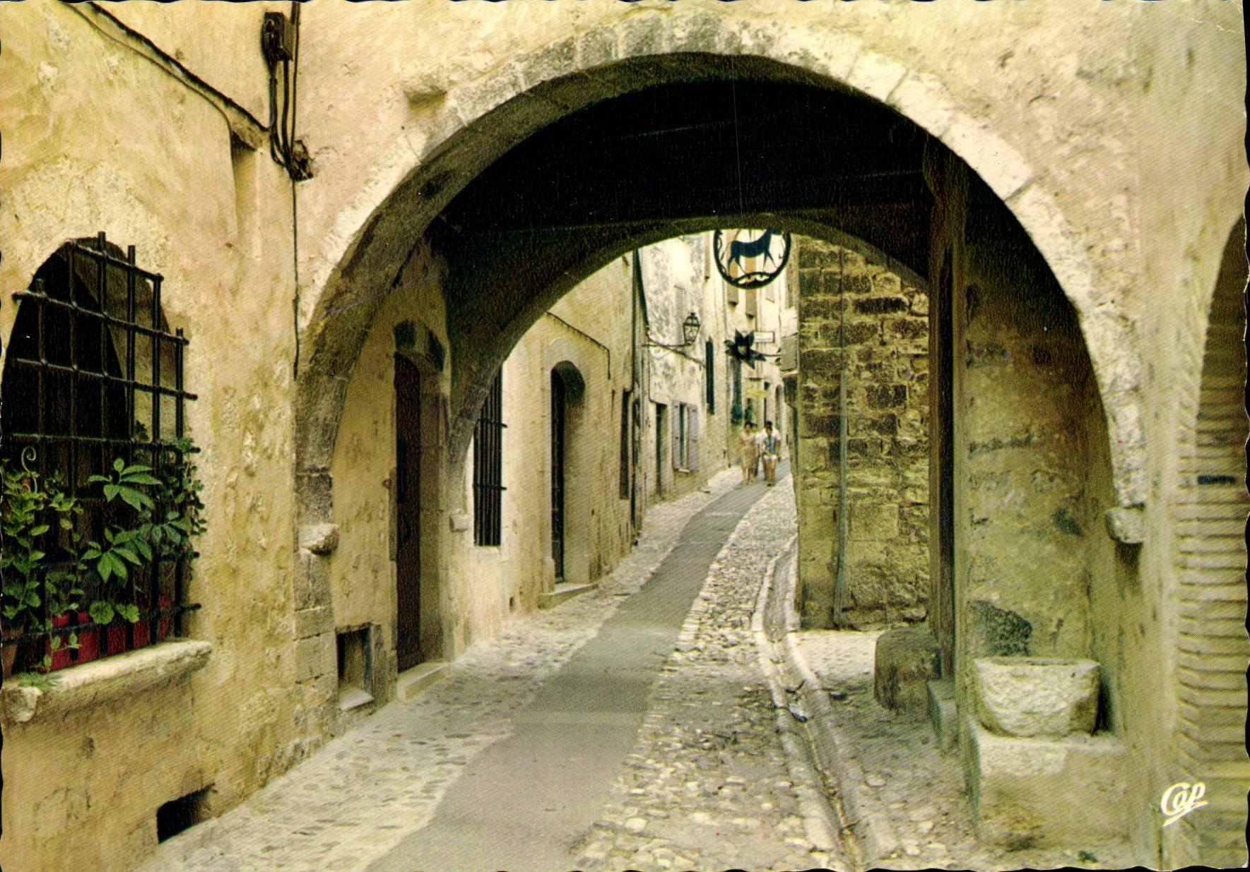 Saint-Paul - La Rue Grande — Éditions CAP, série 589