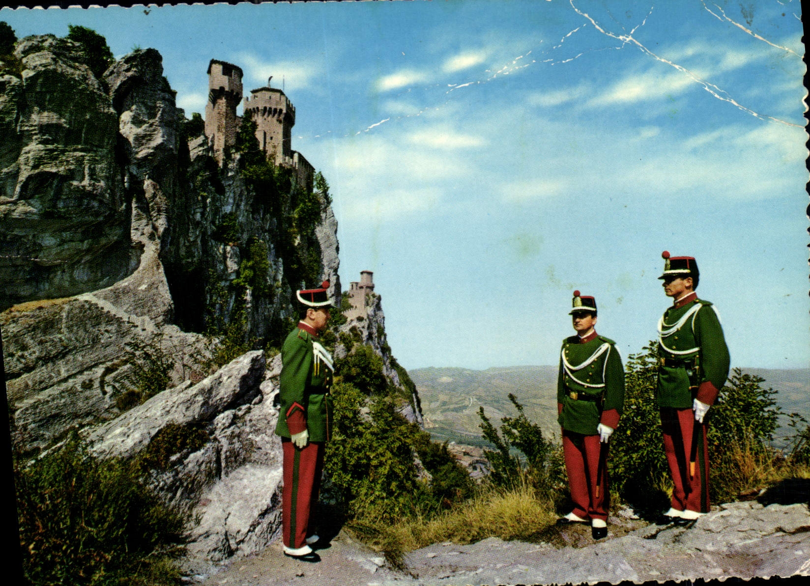 Château de la Roche — Panoramic View — Publ. B.M.R. No. 16943