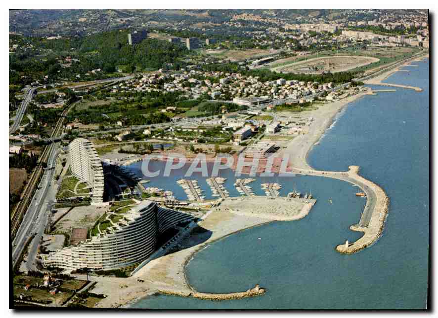 Villefranche-sur-Mer — Aerial View of the Bay of Angels and its Port — Éditions Côte d'Azur