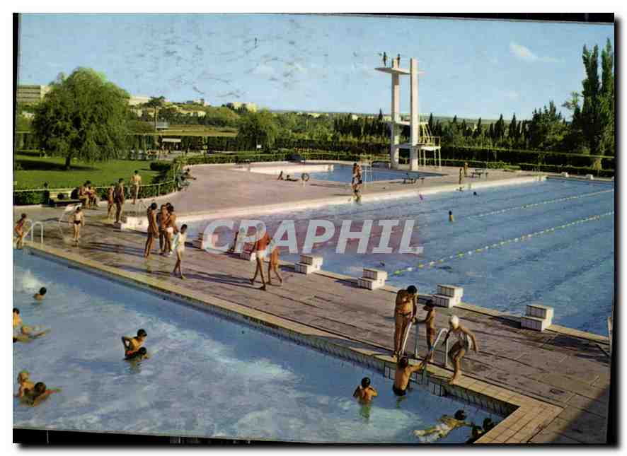 CPM La Partie de Nostradamus Salon de Provence la Piscine 