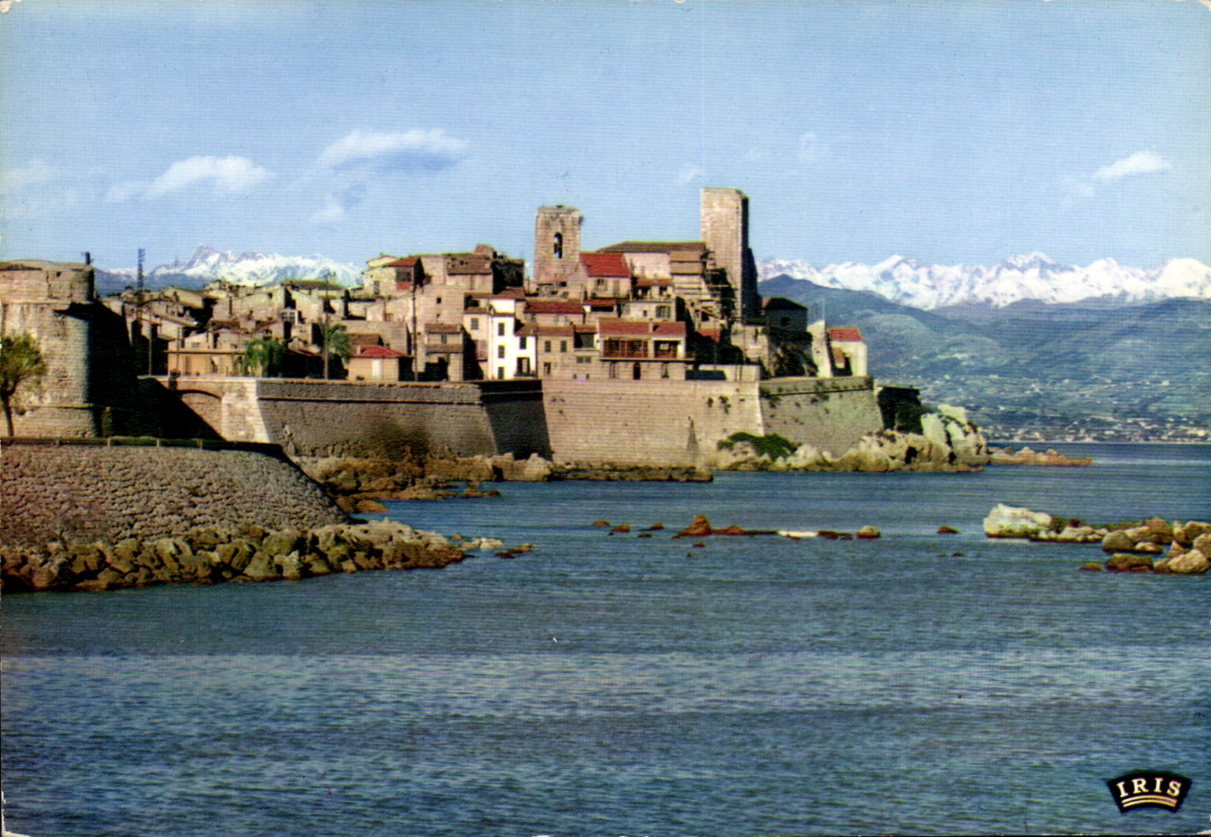 Antibes — Les Remparts et les Alpes — Éditions Mexichrome