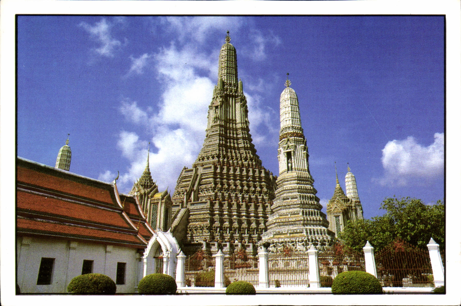 CPM The Pagoda in temple of Dawn Bangkok 