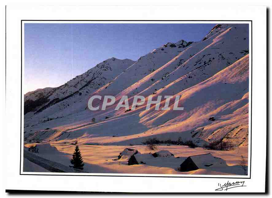 CPM Pyrenees Lumiere et serenite d'un d'hiver 